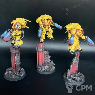 Описание картинки Imperial Fists in Gravis Armour + битцы, декали и кубики от Nalivainen по цене 35 000руб | Свободный Рынок Миниатюр - СРМ