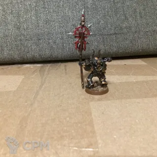 Описание картинки chaos icon bearer от User57488 по цене 1 700руб | Свободный Рынок Миниатюр - СРМ