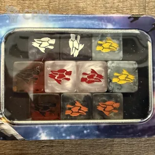 Описание картинки Battletech - Clan Wolf dice - Baron of Dice от Mini Wargame по цене 3 950руб | Свободный Рынок Миниатюр - СРМ