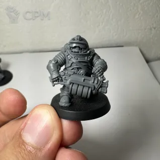 Описание картинки Ironhead squats prospector gang от lachrimaee по цене 2 900руб | Свободный Рынок Миниатюр - СРМ