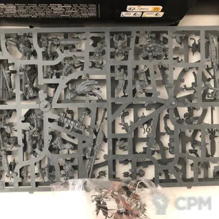 Описание картинки Армия World eaters в коробках от Azazaza по цене 54 000руб | Свободный Рынок Миниатюр - СРМ
