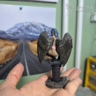 Описание картинки Девушка Pin Up ангел от DUNIASHA по цене 4 500руб | Свободный Рынок Миниатюр - СРМ