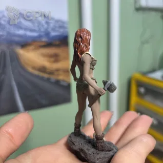 Описание картинки Девушка Pin Up амазонка от DUNIASHA по цене 4 500руб | Свободный Рынок Миниатюр - СРМ