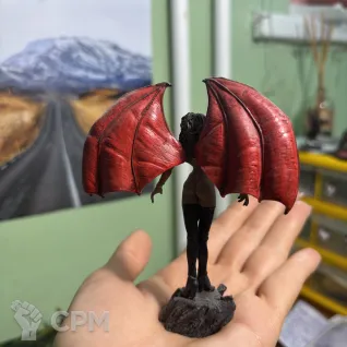 Описание картинки Девушка Pin Up дьяволица от DUNIASHA по цене 4 500руб | Свободный Рынок Миниатюр - СРМ