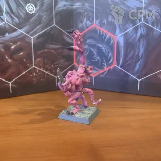Описание картинки Pink horror / herald от Void_wanderer по цене 3 000руб | Свободный Рынок Миниатюр - СРМ