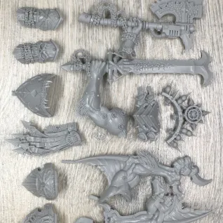 Описание картинки Angron, Daemon Primarch of Khorne от Craft по цене 4 200руб | Свободный Рынок Миниатюр - СРМ