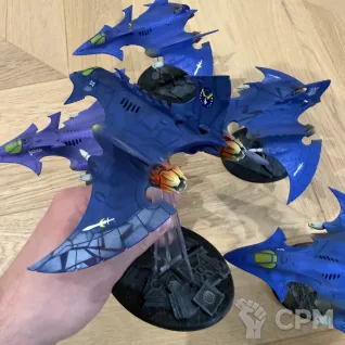 Описание картинки Hemlock Wraithfighter/Crimson Hunter от Konvad по цене 10 000руб | Свободный Рынок Миниатюр - СРМ
