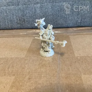Описание картинки Space marines librarian от User57488 по цене 800руб | Свободный Рынок Миниатюр - СРМ