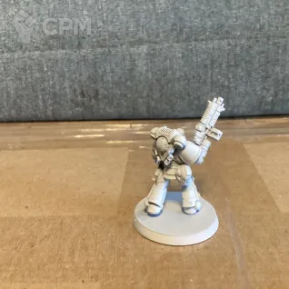 Описание картинки Lieutenant space marines от User57488 по цене 1 200руб | Свободный Рынок Миниатюр - СРМ