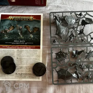 Описание картинки Вампиры из Lances of the Crimson Keep и Warhammer Quest:Cursed city от Staric90 по цене 30 500руб | Свободный Рынок Миниатюр - СРМ
