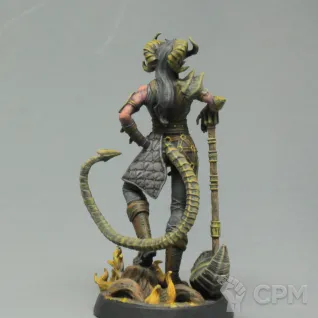 Описание картинки Тифлинг воительница от ArtSculpt по цене 800руб | Свободный Рынок Миниатюр - СРМ