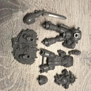 Описание картинки Primaris Lieutenant Amulius Limited Edition от Craft по цене 500руб | Свободный Рынок Миниатюр - СРМ
