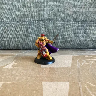 Описание картинки Space marines captain от User57488 по цене 1 900руб | Свободный Рынок Миниатюр - СРМ