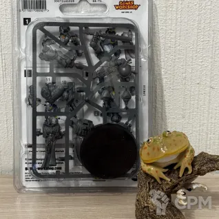 Описание картинки PRIMARIS LIEUTENANT ZAKARIAH от Lightman по цене 5 500руб | Свободный Рынок Миниатюр - СРМ