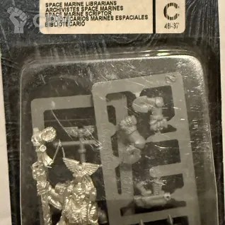 Описание картинки Space Marine Librarian от Mik_Sour  по цене 5 000руб | Свободный Рынок Миниатюр - СРМ