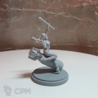 Описание картинки Bombshell Harley Quinn Miniature от Mechanic по цене 350руб | Свободный Рынок Миниатюр - СРМ