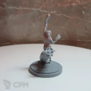Описание картинки Bombshell Harley Quinn Miniature от Mechanic по цене 350руб | Свободный Рынок Миниатюр - СРМ