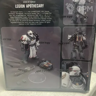 Описание картинки Sons of Horus  Legion Apothecary от ABersenev по цене 3 500руб | Свободный Рынок Миниатюр - СРМ