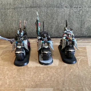 Описание картинки Ravenwing Command Squad от User57488 по цене 3 200руб | Свободный Рынок Миниатюр - СРМ