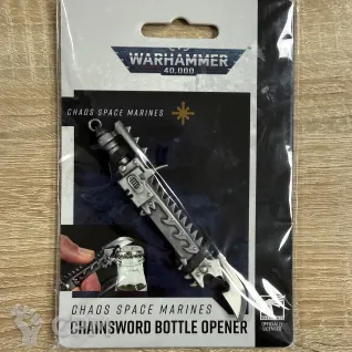 Описание картинки Открывашка брелок chaos chainsword от Slobarev  по цене 1 900руб | Свободный Рынок Миниатюр - СРМ