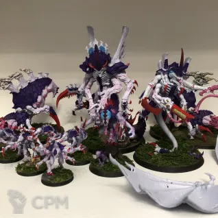 Описание картинки Tyranids от Loyalist по цене 5 900руб | Свободный Рынок Миниатюр - СРМ