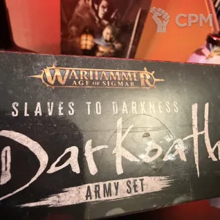 Описание картинки Warhammer Age of Sigmar: Slaves to Darkness Darkoath Army Set от GigaDwarf по цене 16 000руб | Свободный Рынок Миниатюр - СРМ