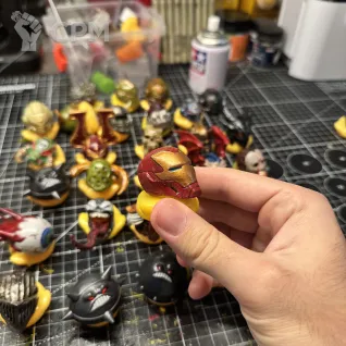 Описание картинки Iron Man Железный человек утка 2-й уровень от Duck Machine по цене 1 200руб | Свободный Рынок Миниатюр - СРМ