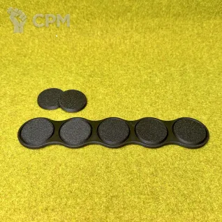Описание картинки Movements tray для баз 40мм тип 5line (2шт) от Миниатюры и фигурки по цене 180руб | Свободный Рынок Миниатюр - СРМ