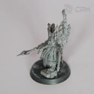 Описание картинки Auric Runemaster от Alerond по цене 1 600руб | Свободный Рынок Миниатюр - СРМ