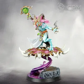 Описание картинки Tzaangor Shaman с пластиковой 40мм подставкой от Dreamcatcher Studio по цене 700руб | Свободный Рынок Миниатюр - СРМ