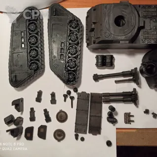 Описание картинки Rogal Dorn Battle Tank. от Клондайк Моделей  по цене 1 980руб | Свободный Рынок Миниатюр - СРМ