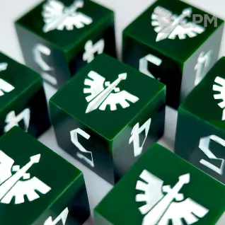 Описание картинки Темные ангелы, набор из 10 дайсов для Warhammer 40k от SilverDiceCult по цене 4 000руб | Свободный Рынок Миниатюр - СРМ