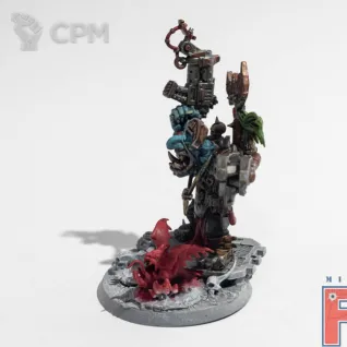Описание картинки Warboss Kitbash (собран, начат покрас) от MiniaturesFAN по цене 2 576руб | Свободный Рынок Миниатюр - СРМ