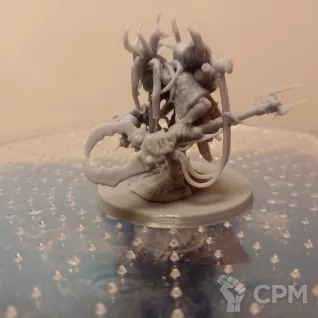 Описание картинки Зогдрод ( Zodgrod Wortsnagga) - Орки (Orc) - Вархаммер 40000 (Миниатюры Warhammer 40000) от Лавка Приключенца по цене 299руб | Свободный Рынок Миниатюр - СРМ