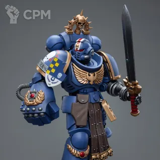 Описание картинки Ultramarines Lieutenant with Power Fist от Строго по-Имперски по цене 4 420руб | Свободный Рынок Миниатюр - СРМ