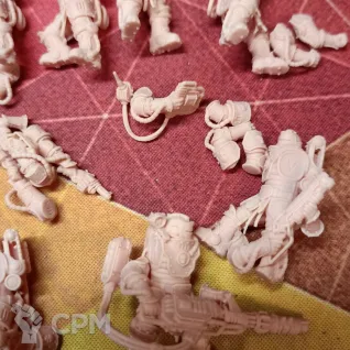Описание картинки Imperial Navy Breachers (Solar Guard Kill Squad) от UniversalCultist по цене 1 300руб | Свободный Рынок Миниатюр - СРМ