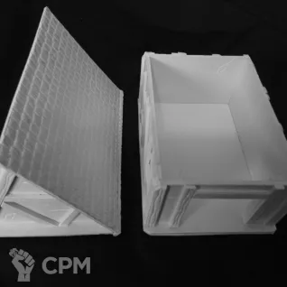 Описание картинки Хозпостройка фентези/средневековье со съемной крыш от Capitan Martinez по цене 900руб | Свободный Рынок Миниатюр - СРМ