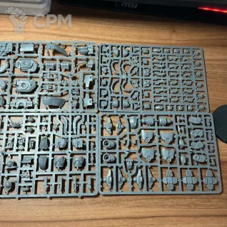 Описание картинки Leviathan Dreadnought + Claw &amp; Drill Weapons от LeoRid1101 по цене 5 000руб | Свободный Рынок Миниатюр - СРМ