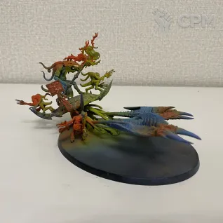 Описание картинки Fateskimmer, Herald of Tzeentch on Burning Chariot от Pan по цене 4 000руб | Свободный Рынок Миниатюр - СРМ