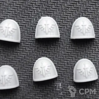Описание картинки Dark Angels shoulder pads от Tenzen по цене 250руб | Свободный Рынок Миниатюр - СРМ