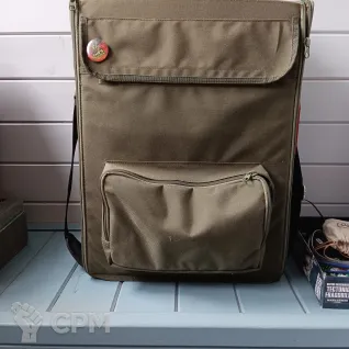 Описание картинки Арминтранспорт с сумкой от landy по цене 9 000руб | Свободный Рынок Миниатюр - СРМ