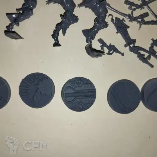 Описание картинки Подставки с тематикой Aeldari от Shadowsunwaifu по цене 1 850руб | Свободный Рынок Миниатюр - СРМ