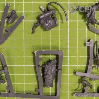 Описание картинки Painboy with 1 Grot Orderly Armageddon от Bernadotte по цене 1 400руб | Свободный Рынок Миниатюр - СРМ