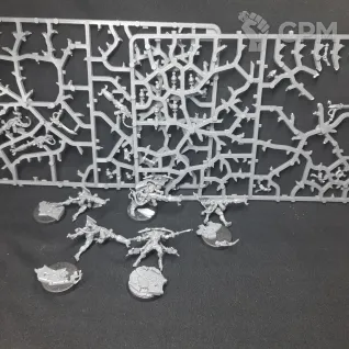 Описание картинки Warp Spiders от Rifson по цене 3 800руб | Свободный Рынок Миниатюр - СРМ