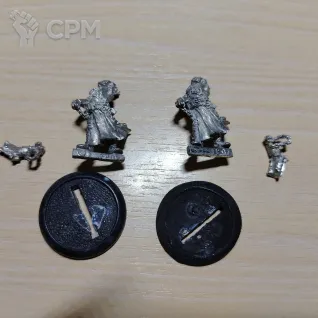 Описание картинки 2шт Vassal of Menoth от LOLWhisper по цене 800руб | Свободный Рынок Миниатюр - СРМ