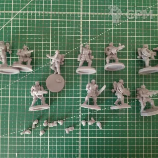 Описание картинки 100 миниатюр Warhammer от DmitriiK по цене 10 000руб | Свободный Рынок Миниатюр - СРМ