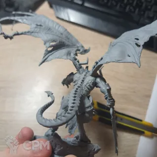 Описание картинки HERETIC ASTARTES DAEMON PRINCE / Демон-принц от ЛИЭНГОЛ по цене 1 000руб | Свободный Рынок Миниатюр - СРМ