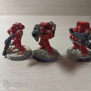Описание картинки Tactical Squad and Capitan от Сын Сангвиния по цене 2 000руб | Свободный Рынок Миниатюр - СРМ