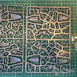 Описание картинки Aeldari: Shroud runners // Теневые Бегущие от Inquisitor  по цене 4 000руб | Свободный Рынок Миниатюр - СРМ