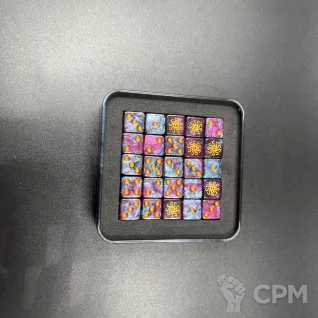 Описание картинки Disciples of Tzeentch кубы от Baron of Dice от Dazzii по цене 4 000руб | Свободный Рынок Миниатюр - СРМ